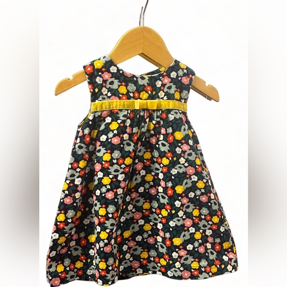 Baby Boden Other - Baby Boden floral print corduroy pinafore dress